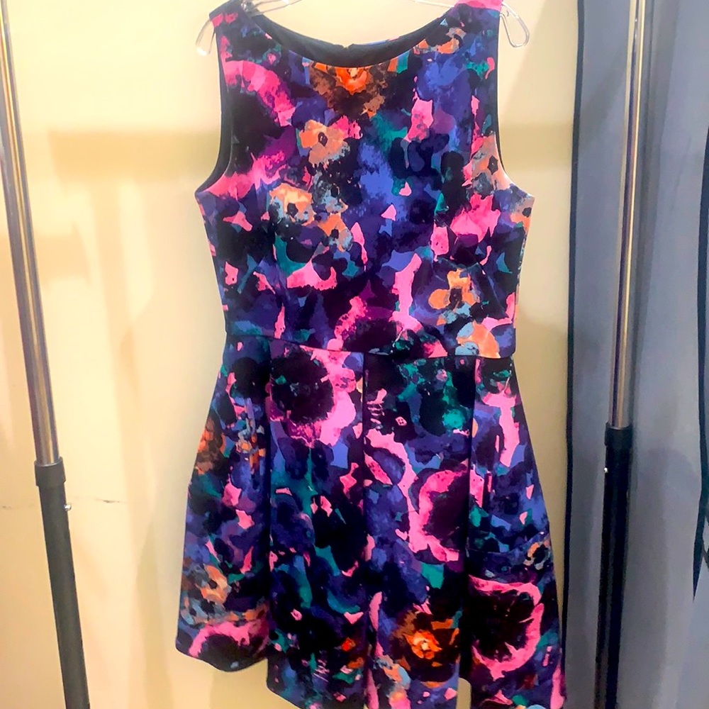 Women’s Party Dress